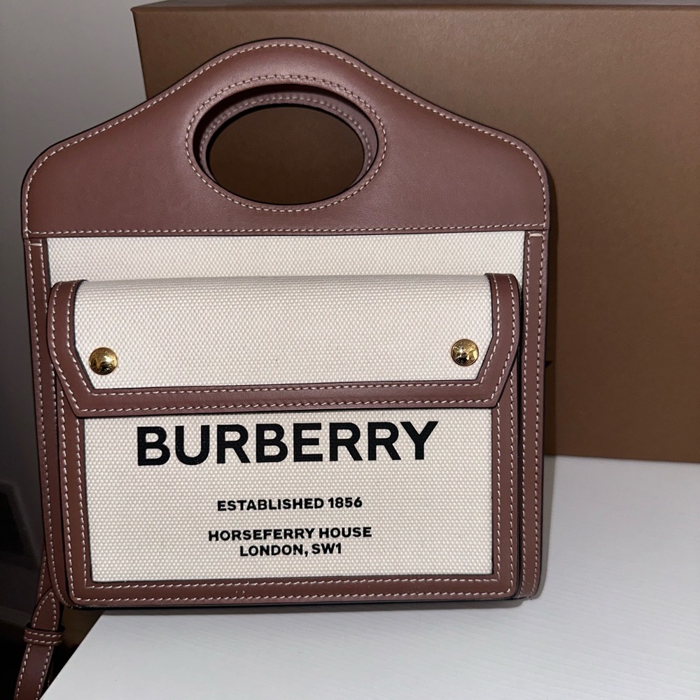 Burberry Natural Malt Brown All MN Pocket Bag